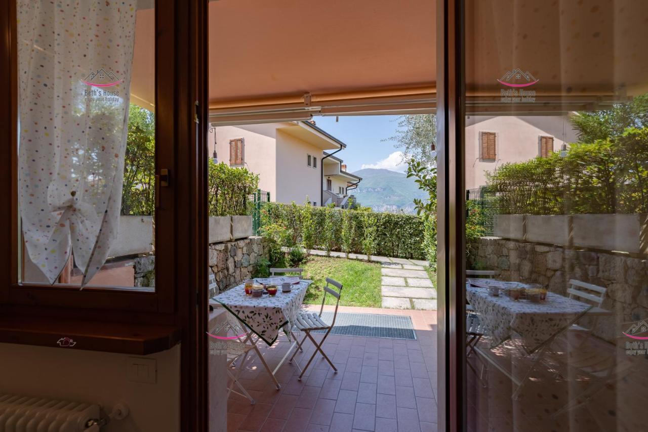 Garden Beth'S House Apartman Brenzone sul Garda Kültér fotó